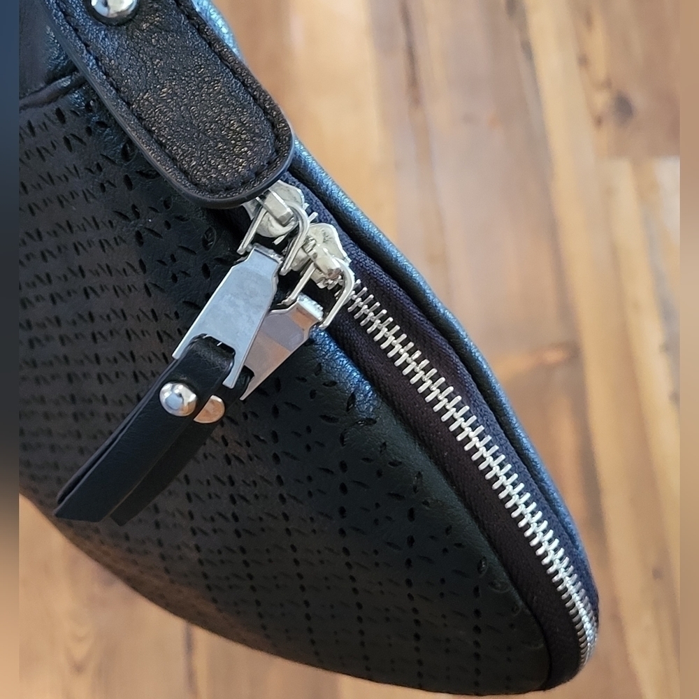 JOANEL Crossbody Bag, Faux Leather, Cutout and Zipper Detail, Black - Picture 8 of 14